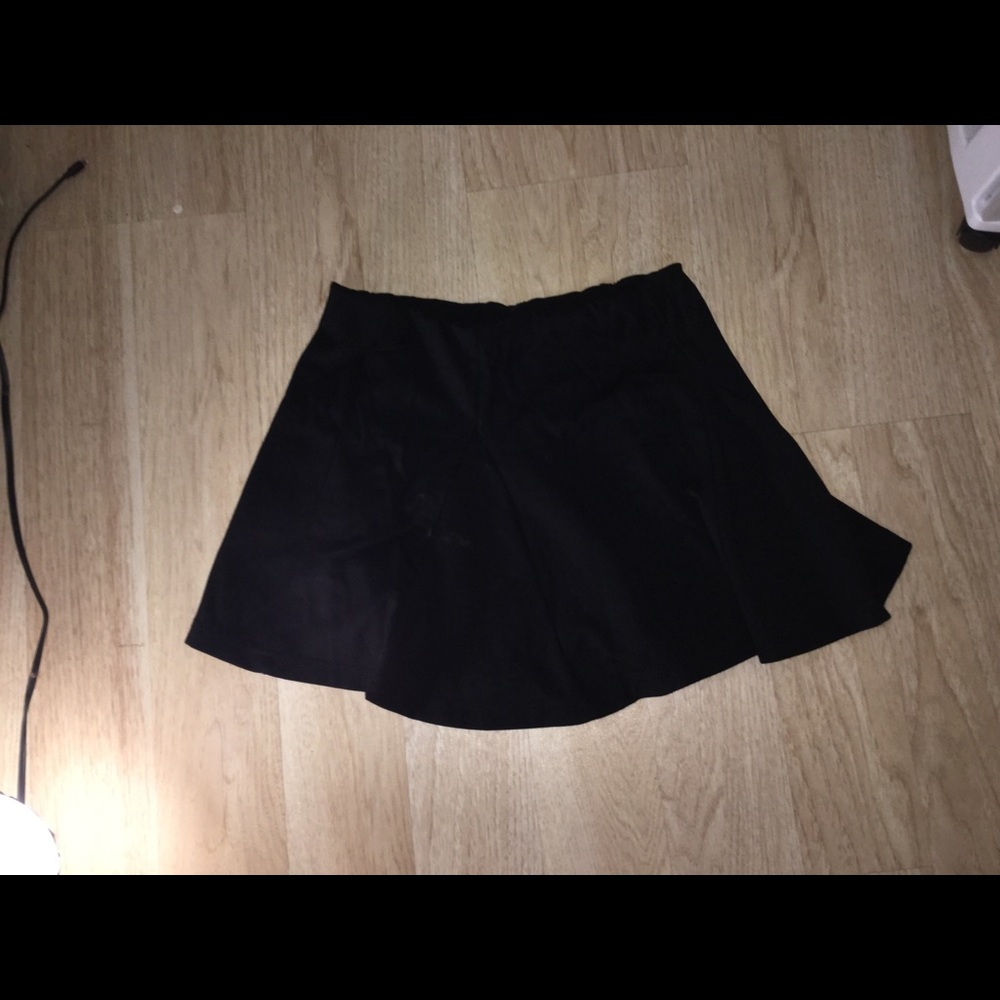 Black skirt